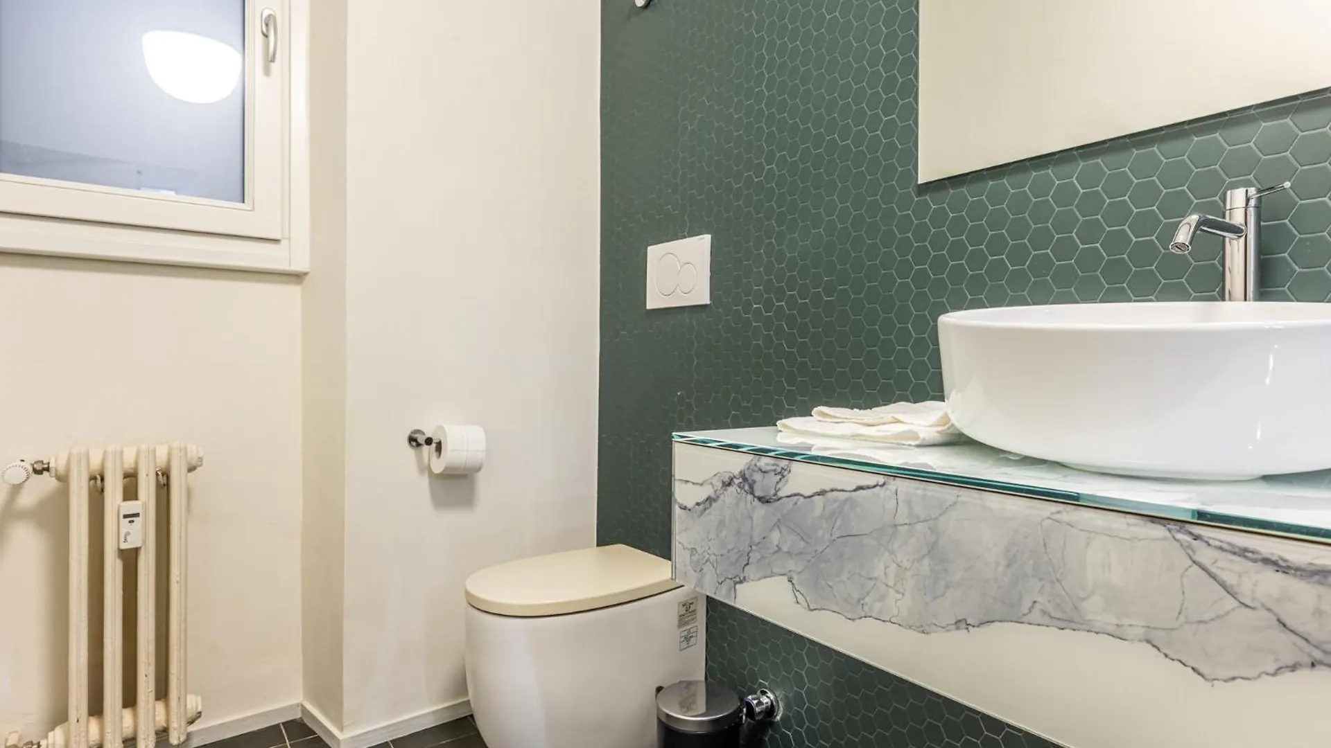 Brera - Grand Apartment With Hammam Mediolan