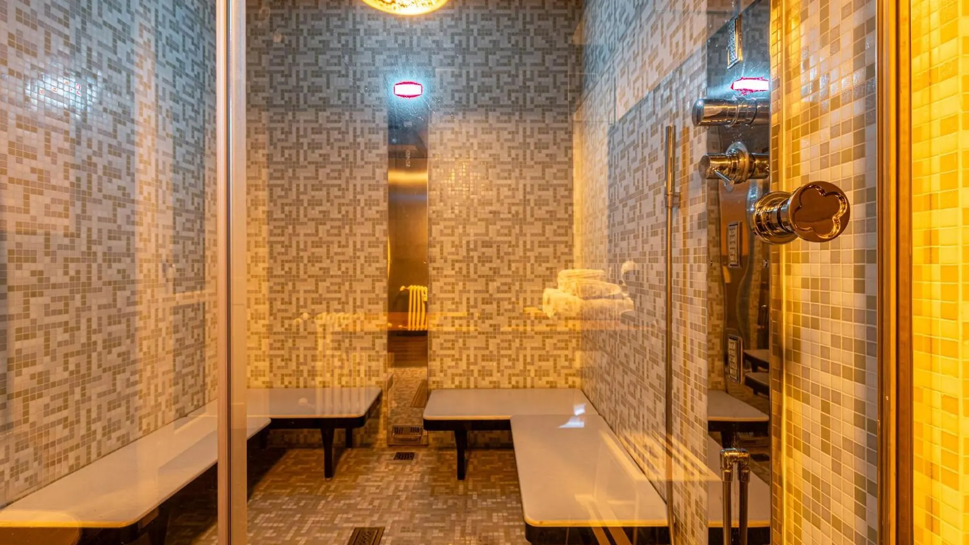 Brera - Grand Apartment With Hammam Mediolan 0*,